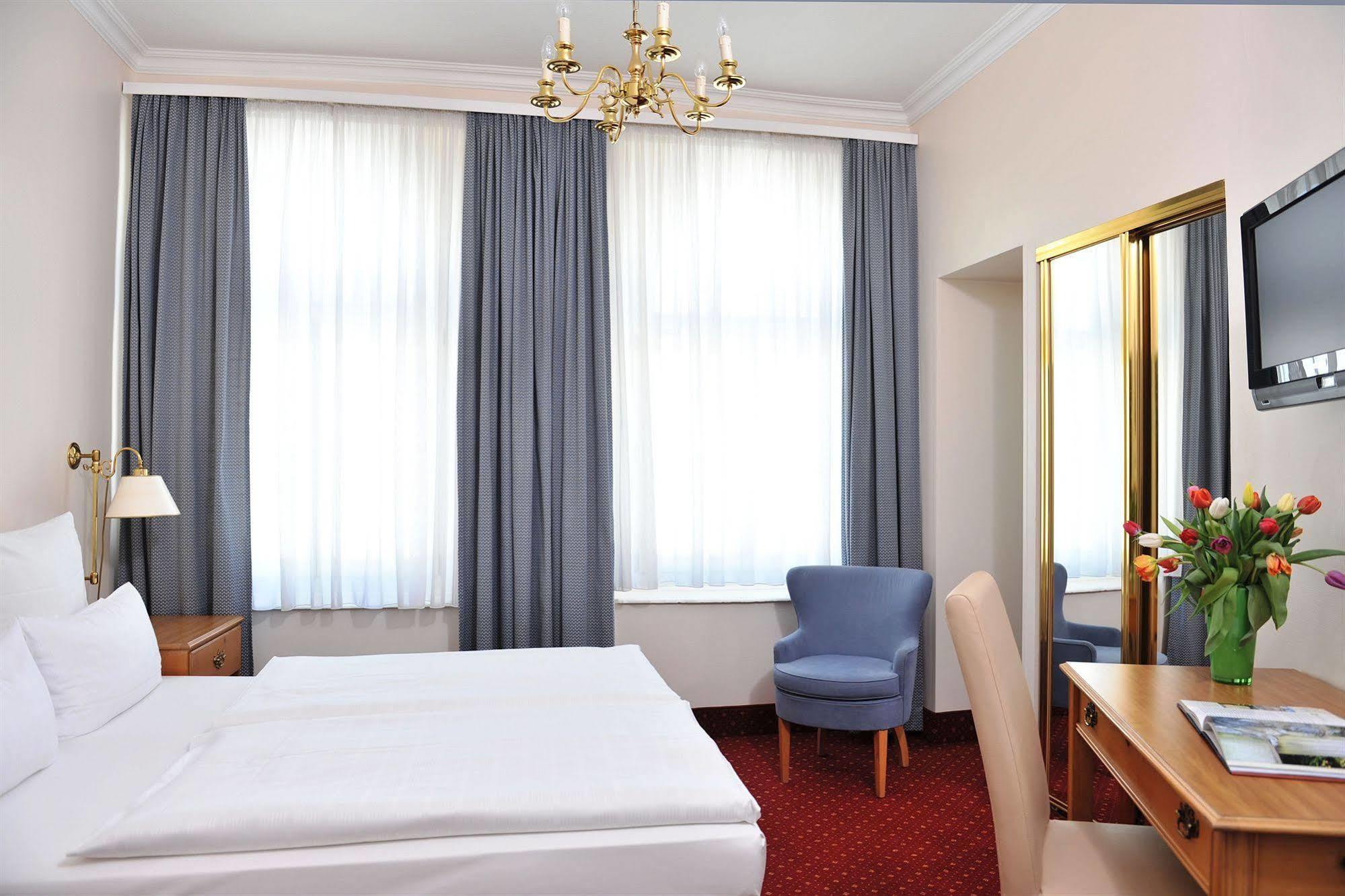 Hotel Fuerst Bismarck Hamburk Exteriér fotografie